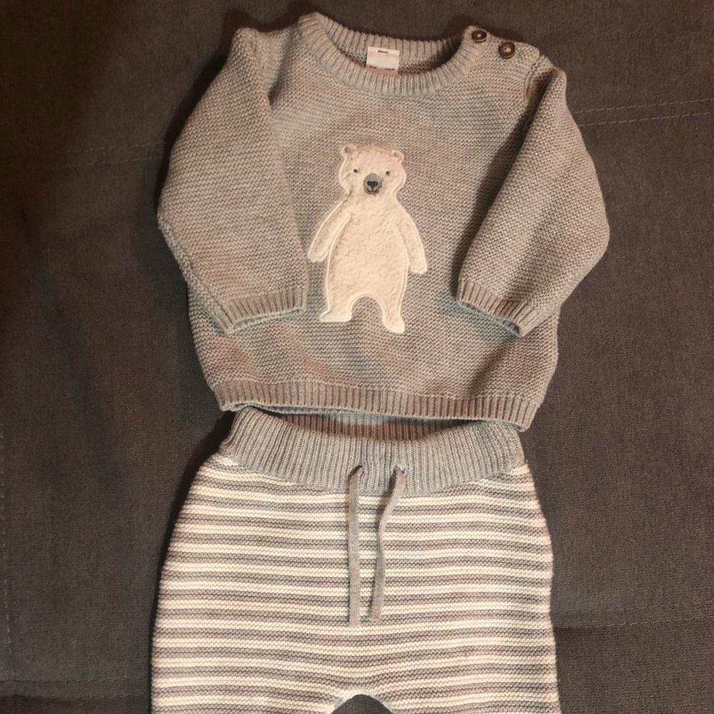 Very beautiful suit for a baby Plus a Gift